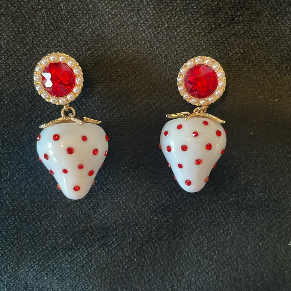 Strawberry rhinestone Betsy Johnson earrings